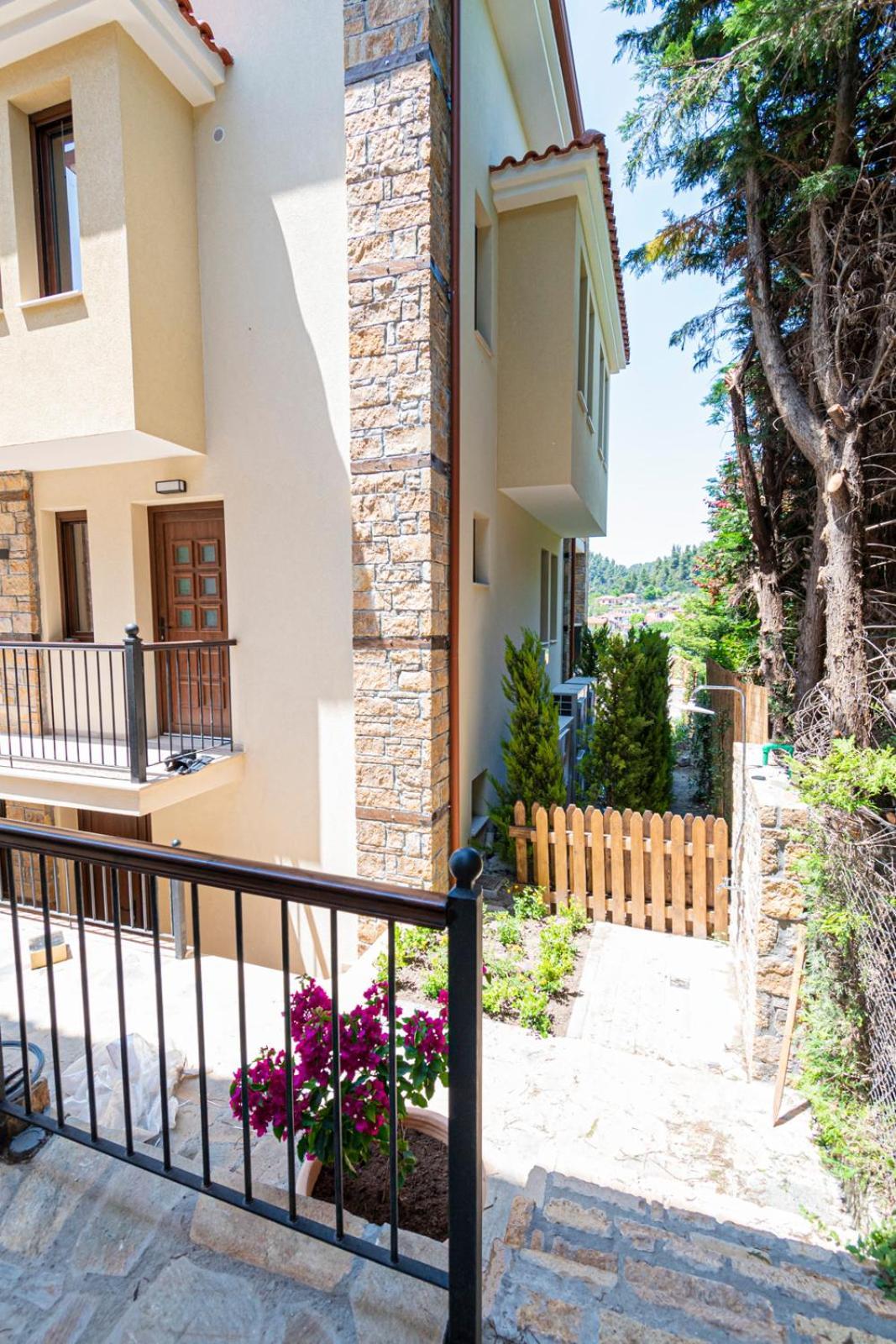 Penelope Luxury Suites Fourka Buitenkant foto
